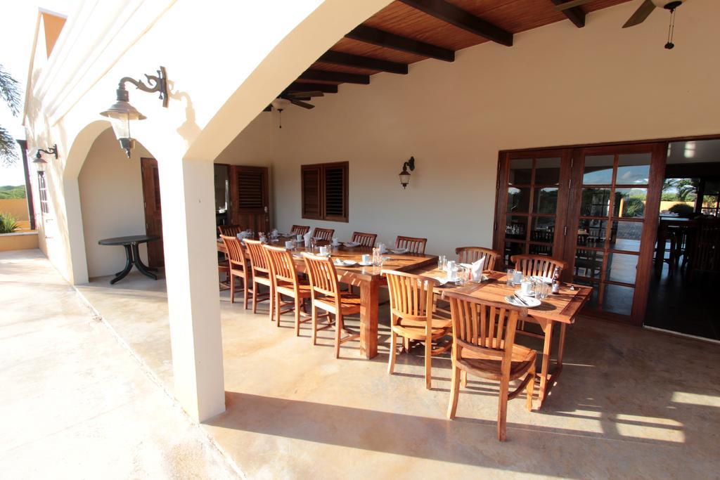 Wanapa Lodge Bonaire Extérieur photo